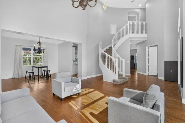  Residence photo 18