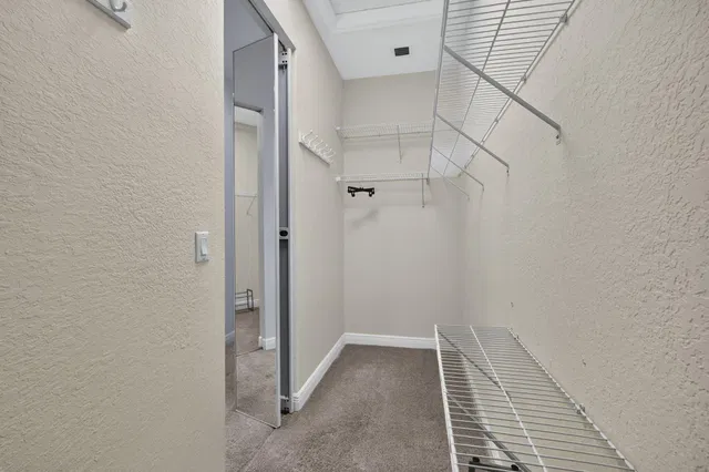  Residence photo 56