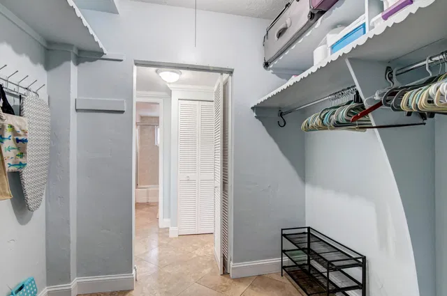  Unit 24 photo 19