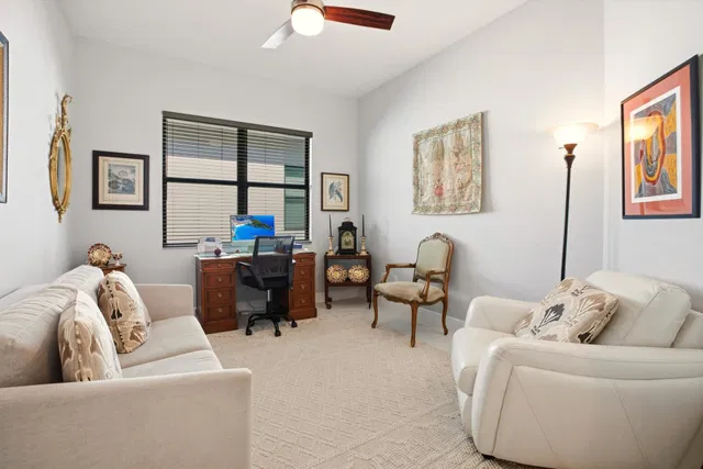 Residence photo 7
