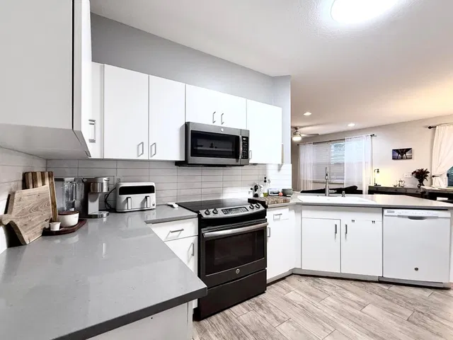 Residence photo 13