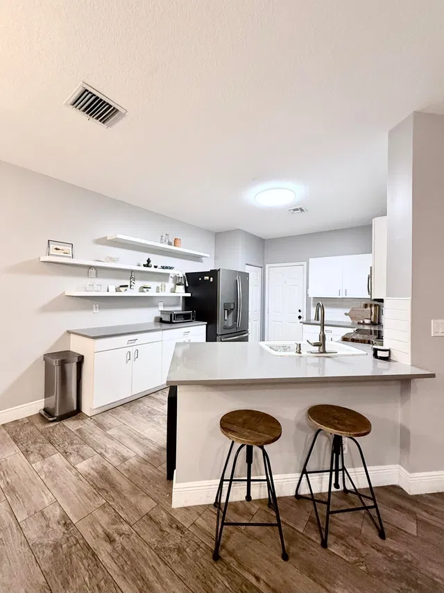 Residence photo 17