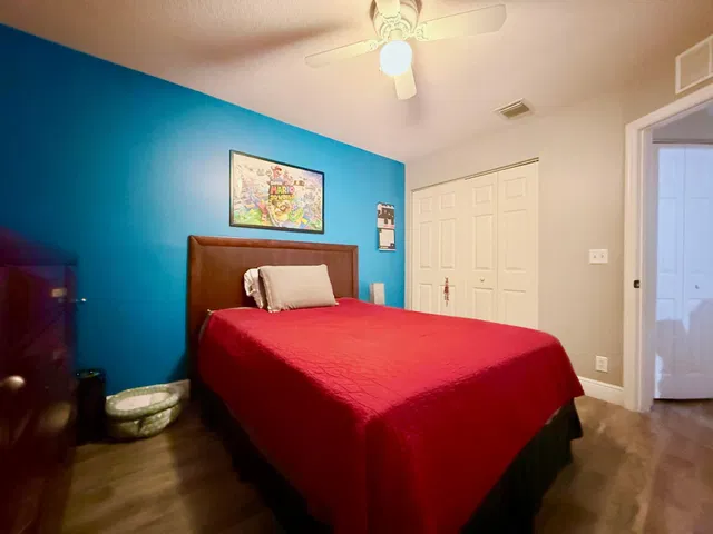 Residence photo 32