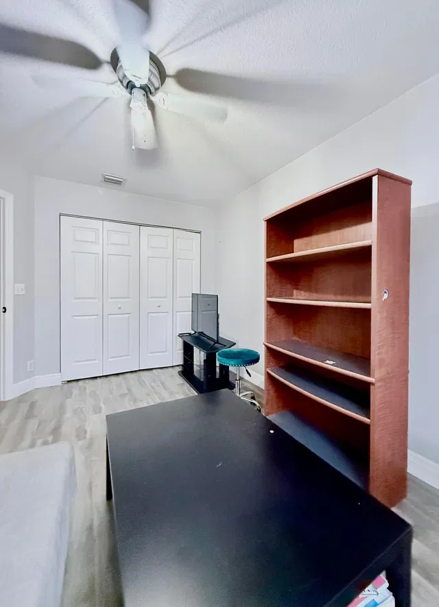 Residence photo 34