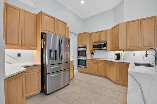 Residence photo 8