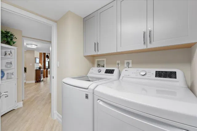 Unit 2156 photo 15
