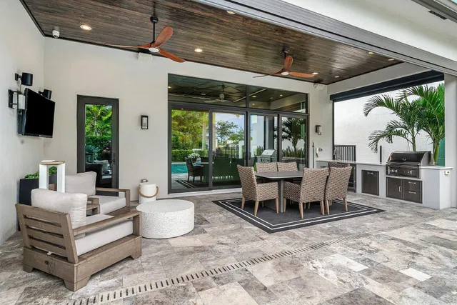 Boca Bridges Residence photo 32