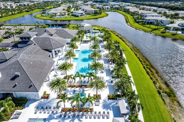 Boca Bridges Residence photo 50