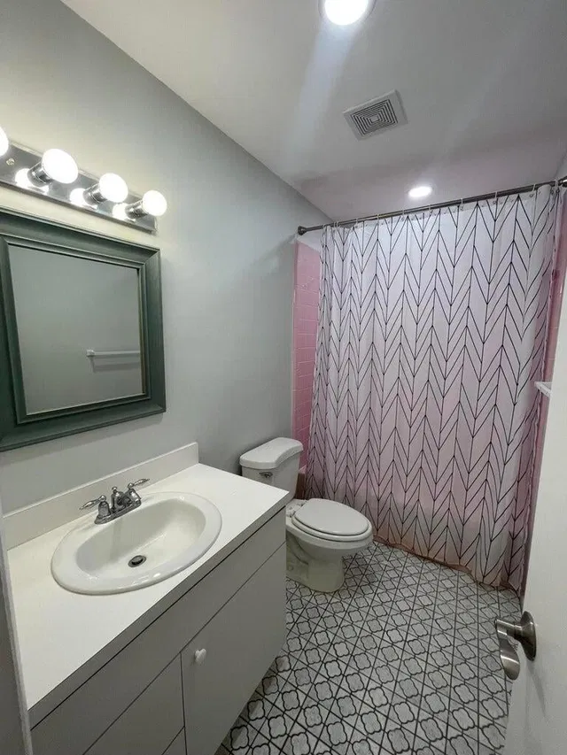 Residence photo 8
