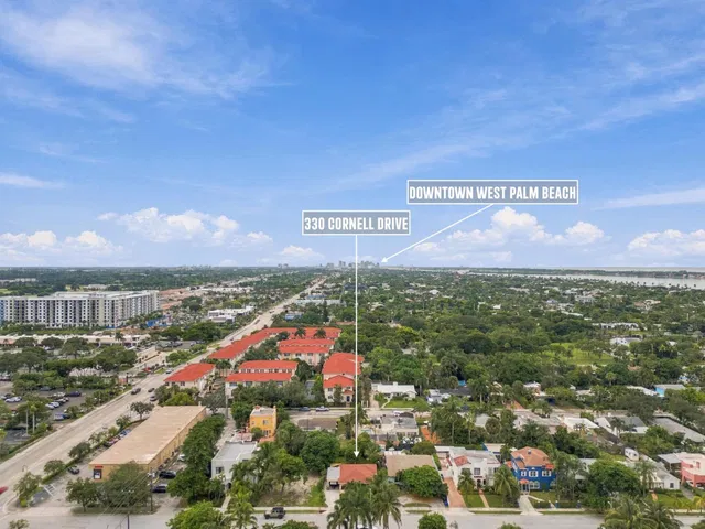  Residence photo 30