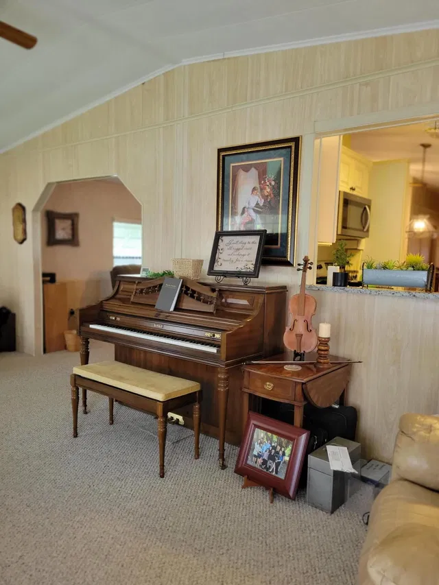 Residence photo 7