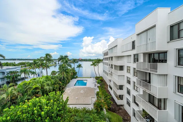 2860 S Ocean Palm Beach Unit Unit 512 photo 12