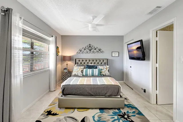  Unit 203 photo 14