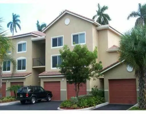 Unit 205 photo 6