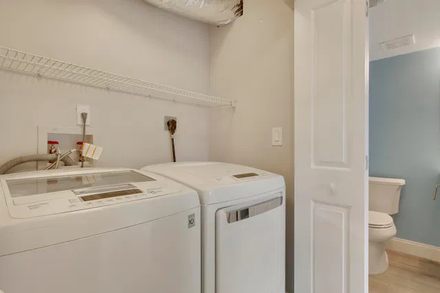 Unit 205 photo 28
