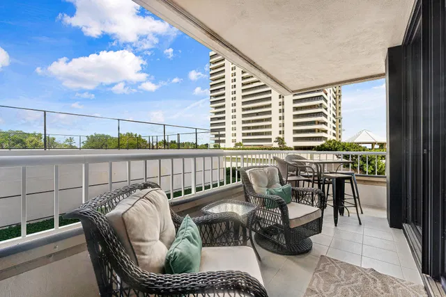 Singer Island Unit 3N photo 10