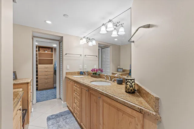 Singer Island Unit 3N photo 16