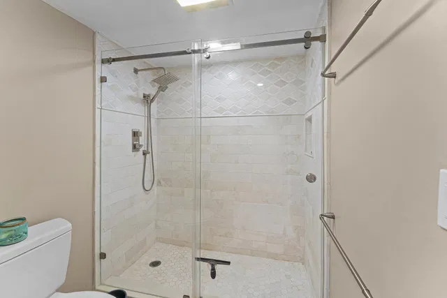 Singer Island Unit 3N photo 17