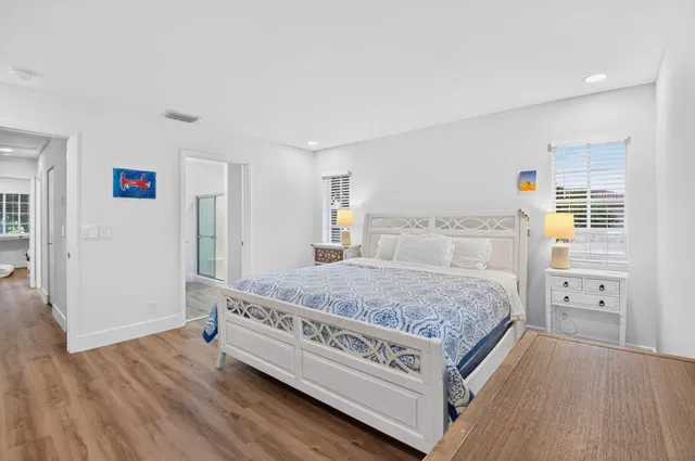 Residence photo 32