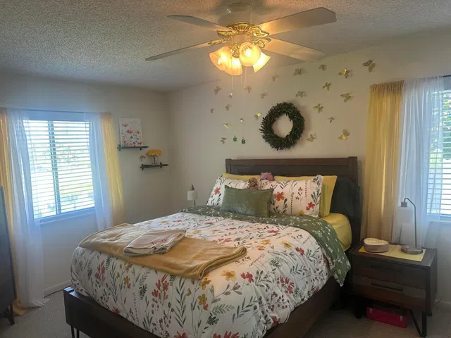 Unit C-2 photo 12