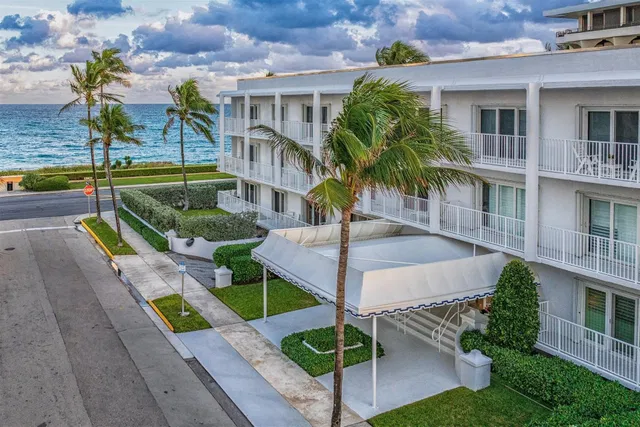 In-Town Palm Beach Unit 204 photo 6