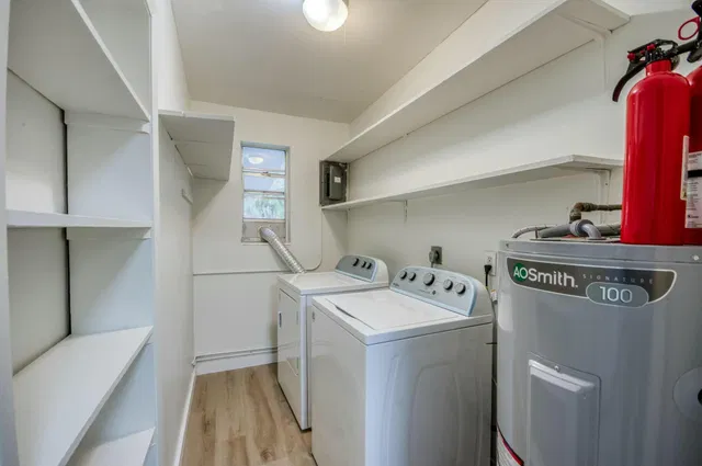Residence photo 11