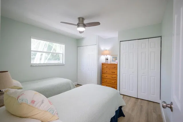 Residence photo 8