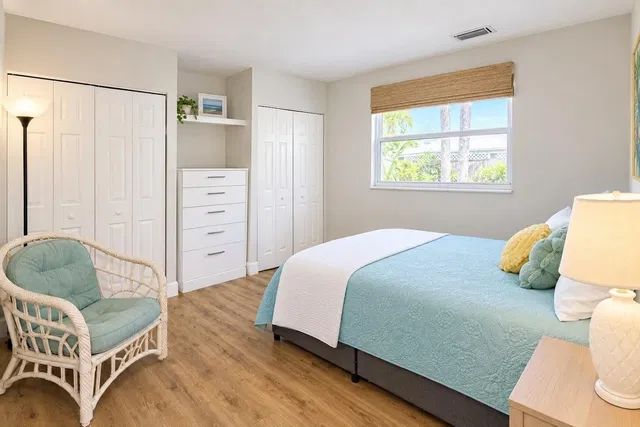 Residence photo 19