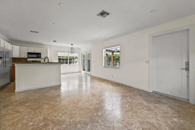 West Palm Beach Residence photo 10