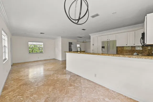 West Palm Beach Residence photo 12