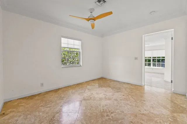 West Palm Beach Residence photo 16
