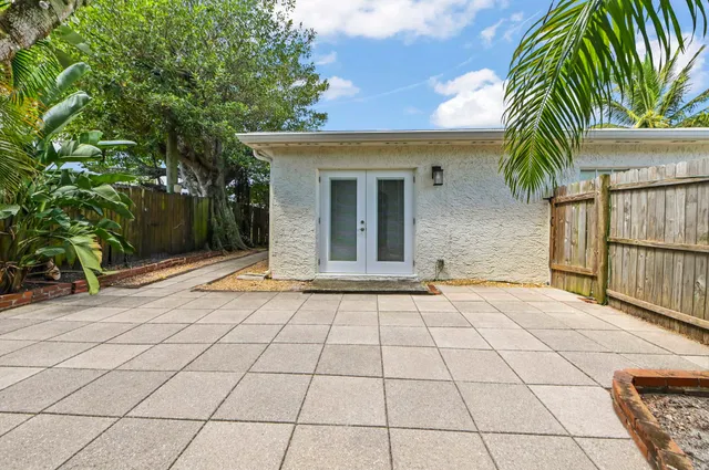 West Palm Beach Residence photo 28