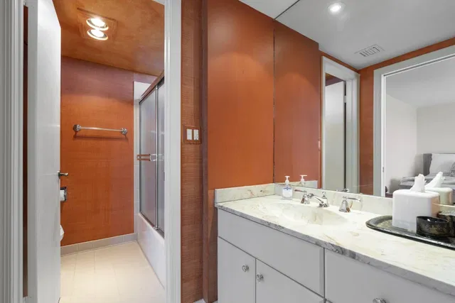 Twenty Six Hundred Unit 303W photo 18