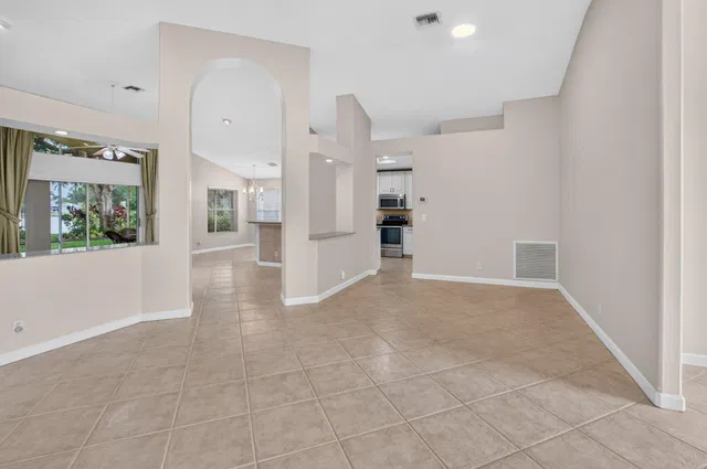Residence photo 7