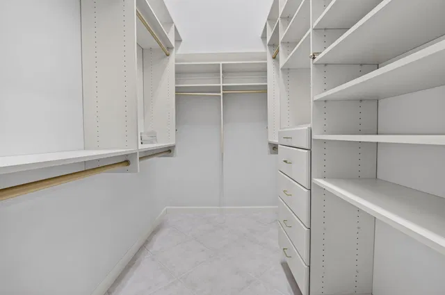 Residence photo 22