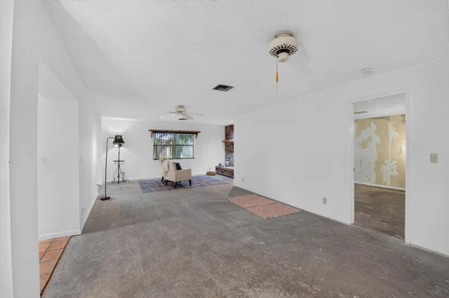 Residence photo 14
