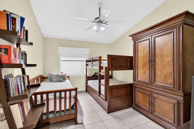  Residence photo 41