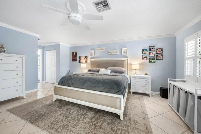 Residence photo 19