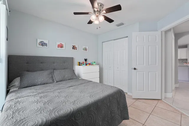 Residence photo 26
