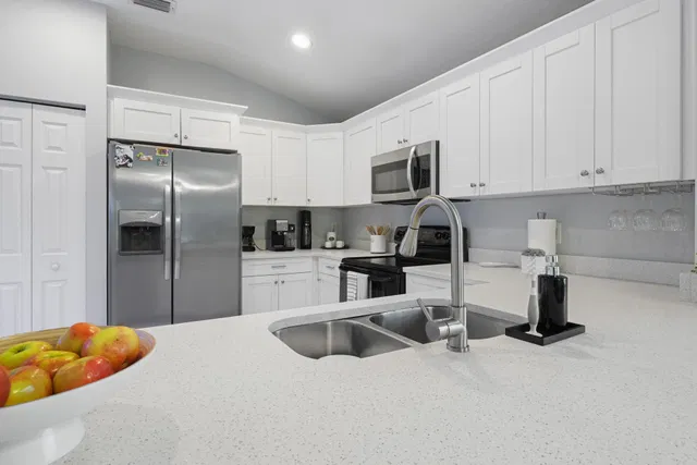 Residence photo 35