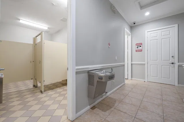 Residence photo 49