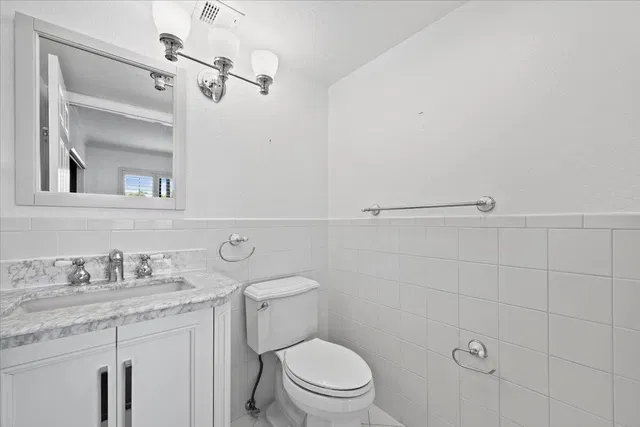 Unit 526 photo 26
