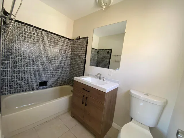 Residence photo 9