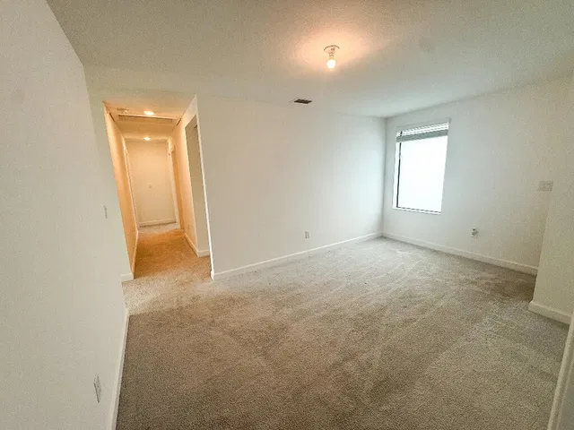 Residence photo 11