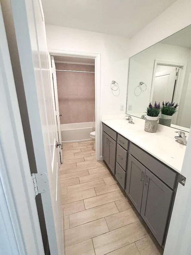 Residence photo 18