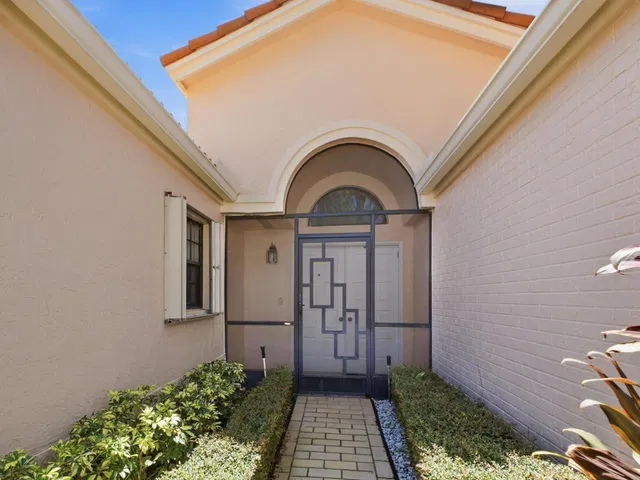 Residence photo 5