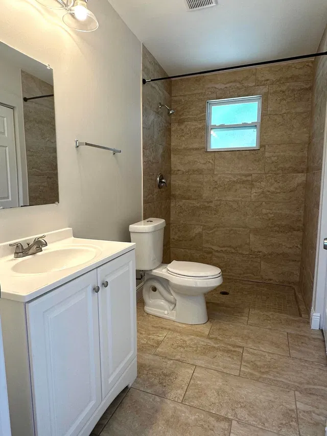 West Palm Beach Residence photo 18