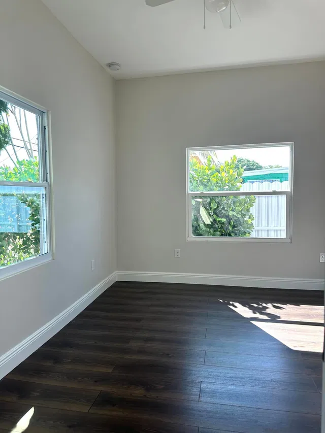 West Palm Beach Residence photo 20