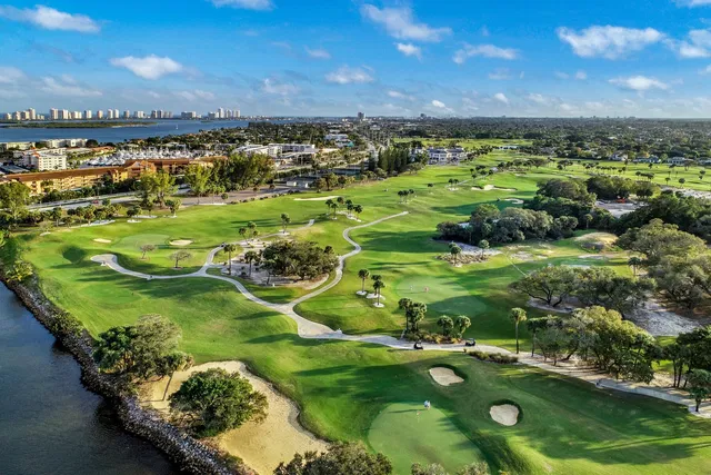 North Palm Beach Country Club Residence photo 57