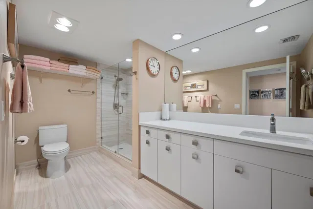 Sloan's Curve Palm Beach Unit 307N photo 11